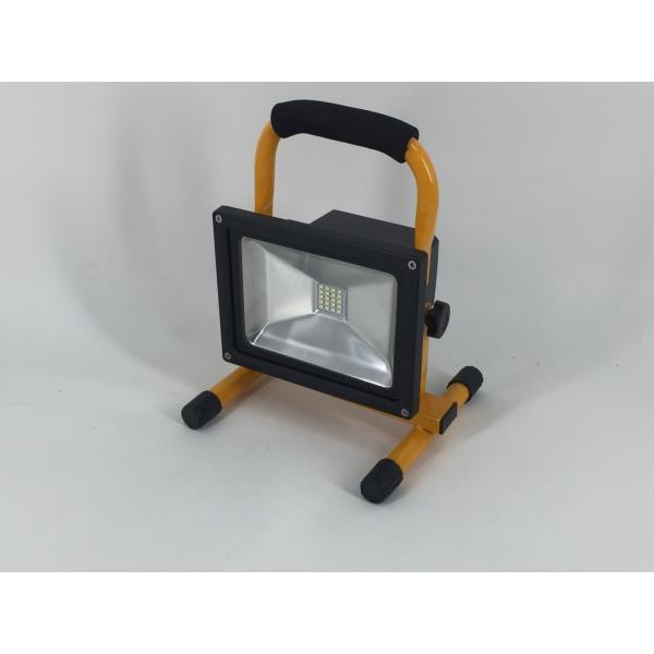 PROYECTOR LED CON SOPORTE Y ADAPTADOR HOGAR 20W 6000K